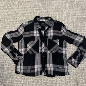 RAILS Dylan Black/Cinder Plaid Women’s Flannel Button-down Size M